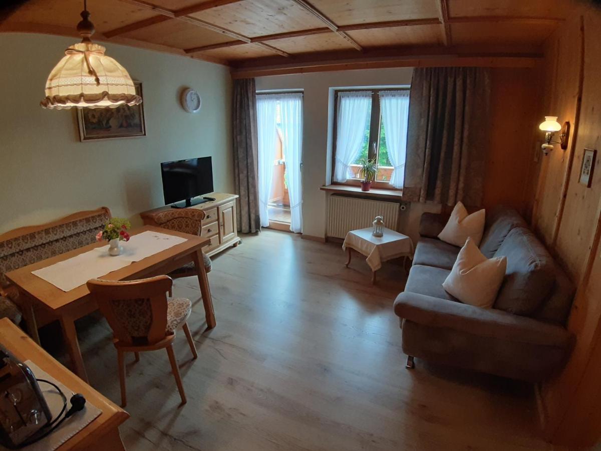 Haus Singer Lägenhet Bad Feilnbach Rum bild
